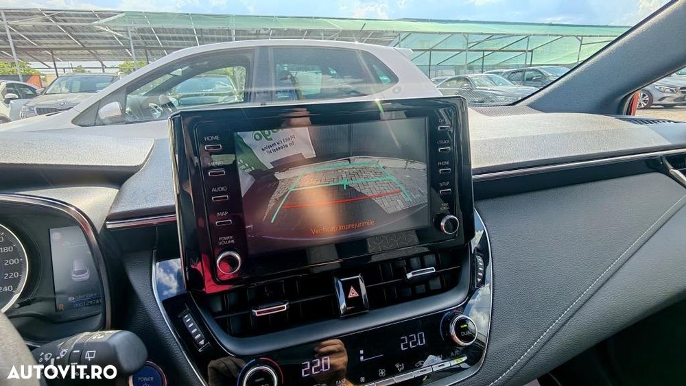 Toyota Corolla - 19