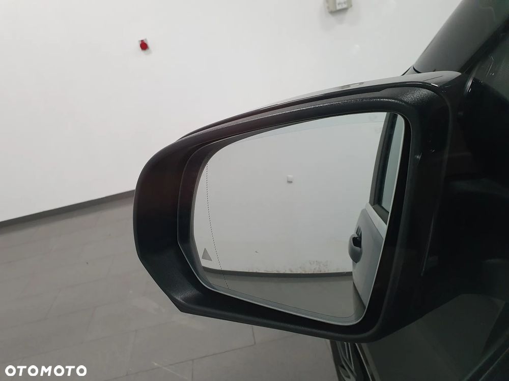 Mercedes-Benz Klasa V 300 d 4-Matic 9G-Tronic (ekstra d³) - 36