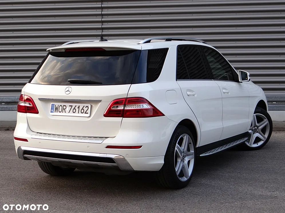 Mercedes-Benz ML 350 BlueTEC 4MATIC 7G-TRONIC - 4