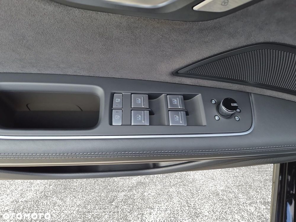 Audi A8 - 14