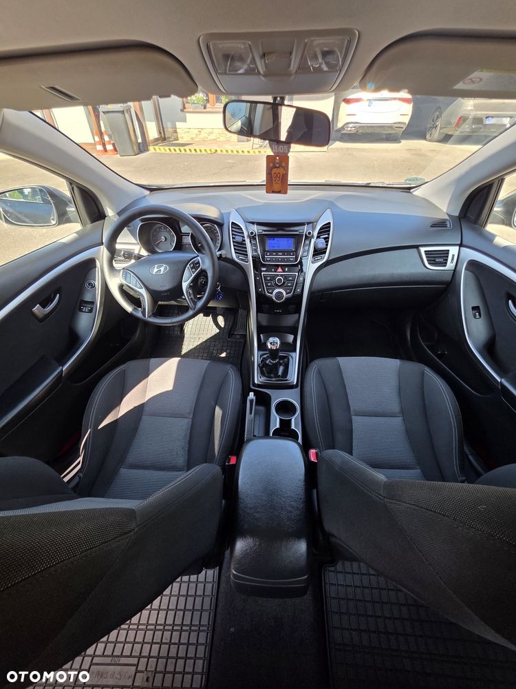 Hyundai i30 - 16