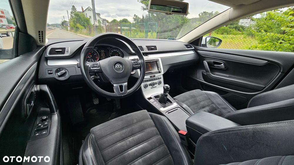 Volkswagen CC - 9