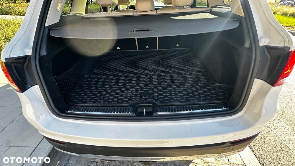 Mercedes-Benz GLC 300 4-Matic - 17