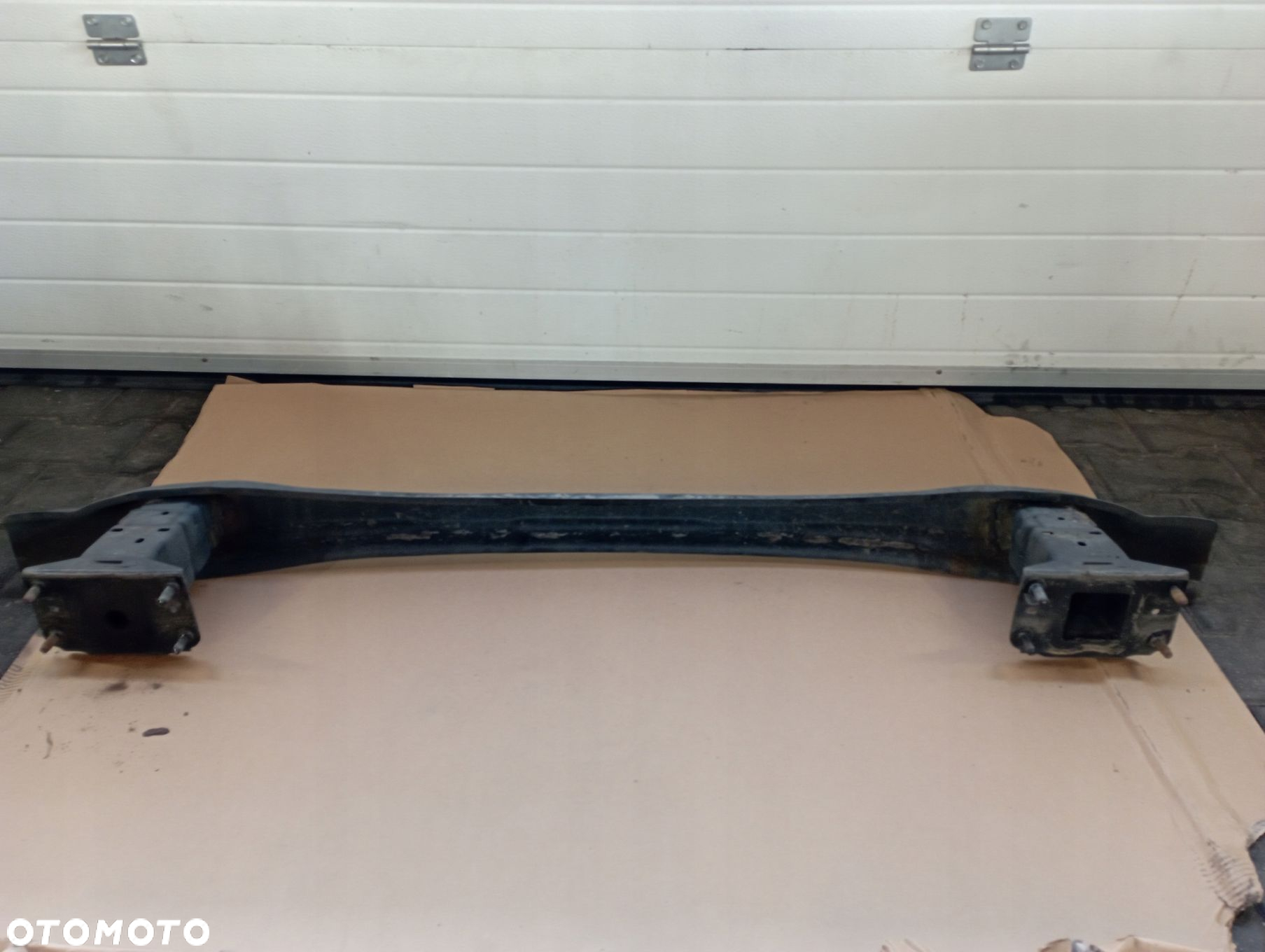 MERCEDES W212 BELKA ZDERZAKA TYŁ TYLNA WZMOCNIENIE A2126100714 - 2