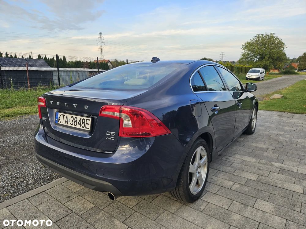 Volvo S60 D5 AWD Summum - 3