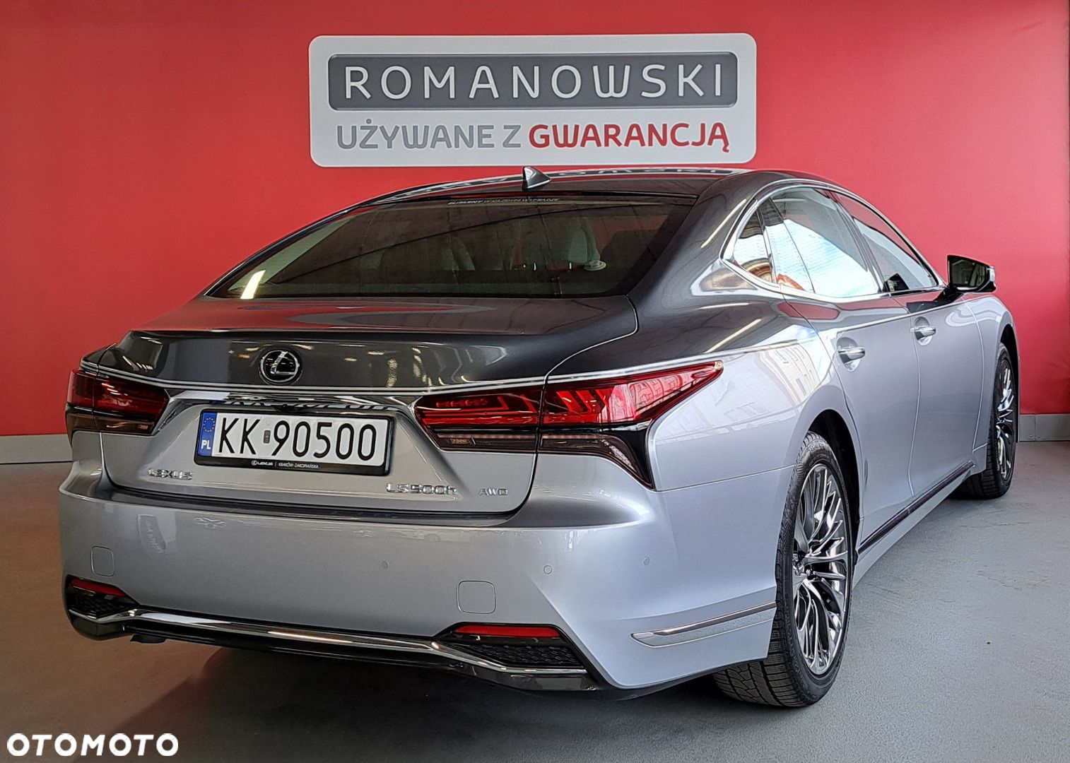 Lexus LS - 13