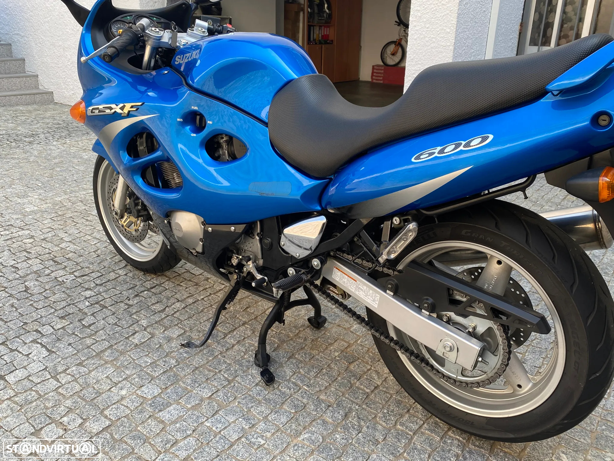 Suzuki GSX F 600 23000klm NACIONAL EXCELENTE ESTADO - 7