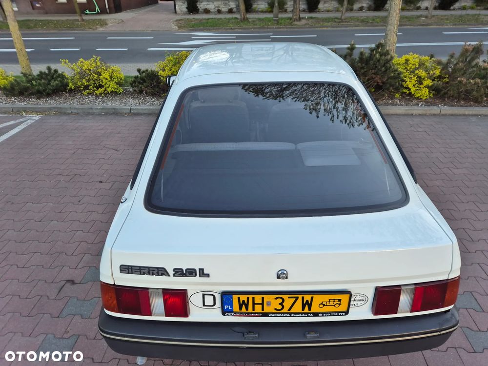 Ford Sierra - 12