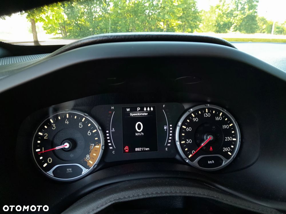 Jeep Renegade - 13