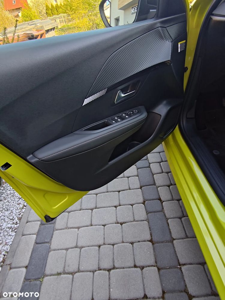 Peugeot 208 Elektromotor 136 Allure - 22