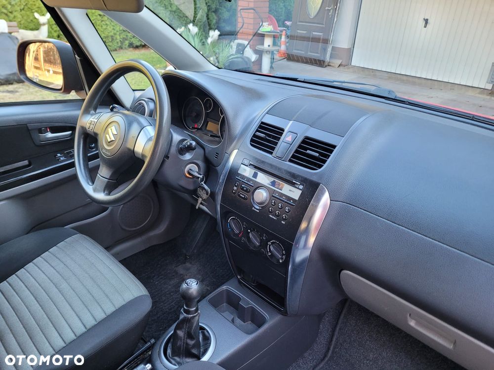 Suzuki SX4 1.6 VVT 4x2 Comfort - 39