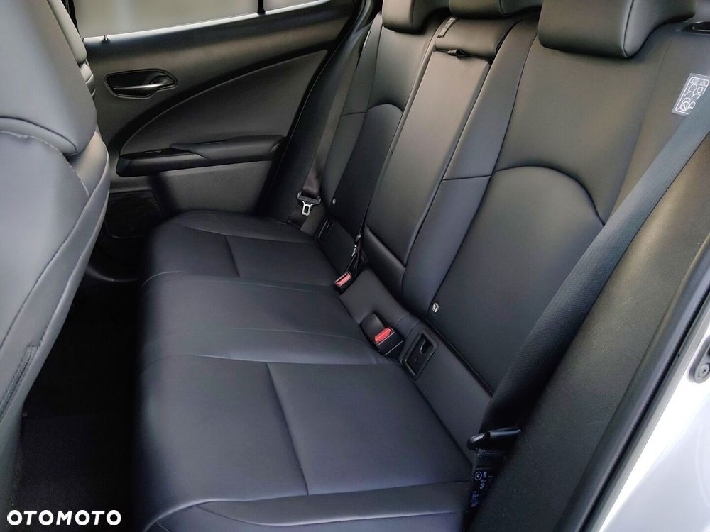 Lexus UX 250h GPF F Impression 2WD - 14