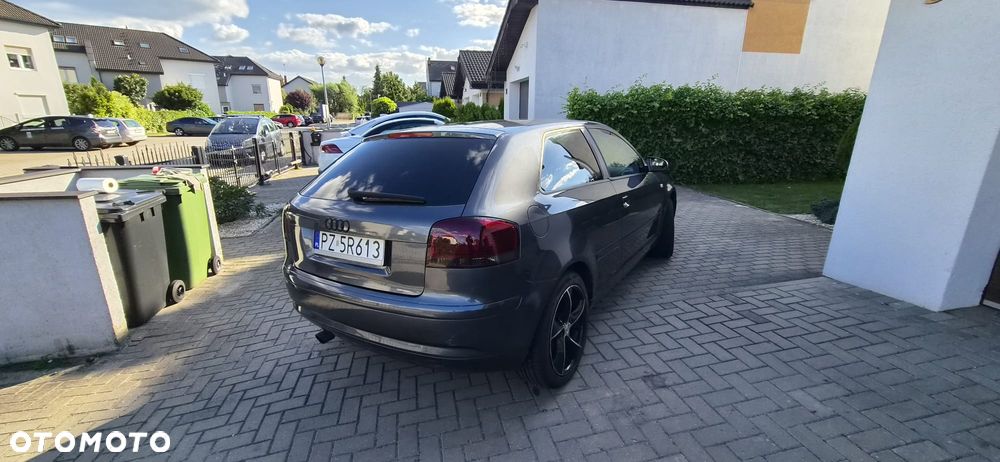 Audi A3 3-drzwiowe 1.6 Ambition - 4