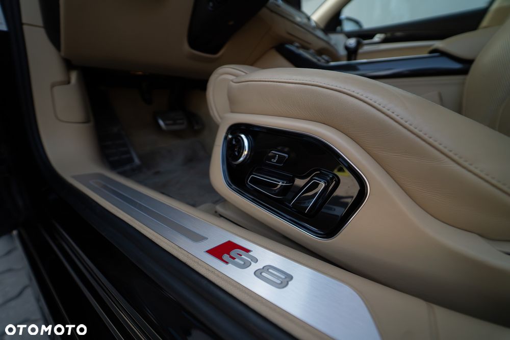 Audi S8 4.0 TFSI Quattro - 16