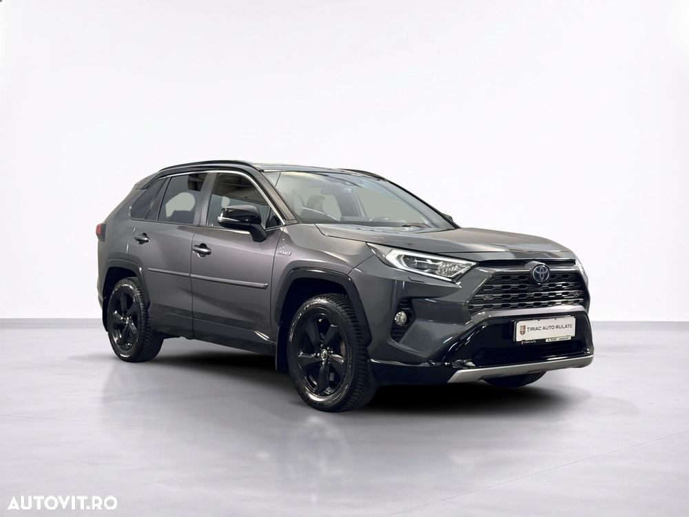 Toyota RAV4 - 8