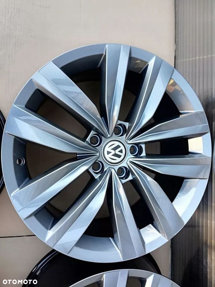 VW ARTEON GOLF T-ROCK PASSAT SCIROCO 3g8 18'' OEM - 9