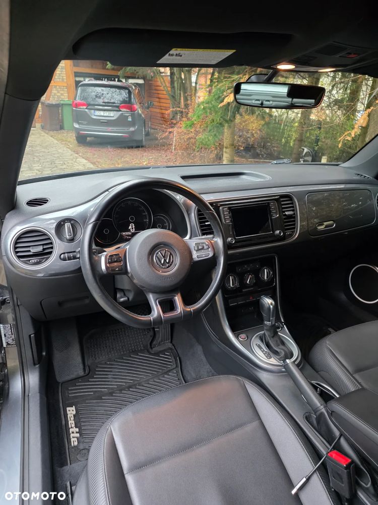 Volkswagen Beetle 2.0 TSI DSG Sport - 26