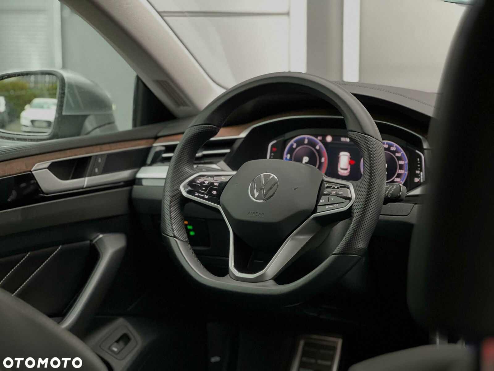 Volkswagen Arteon 2.0 TDI Elegance DSG - 23
