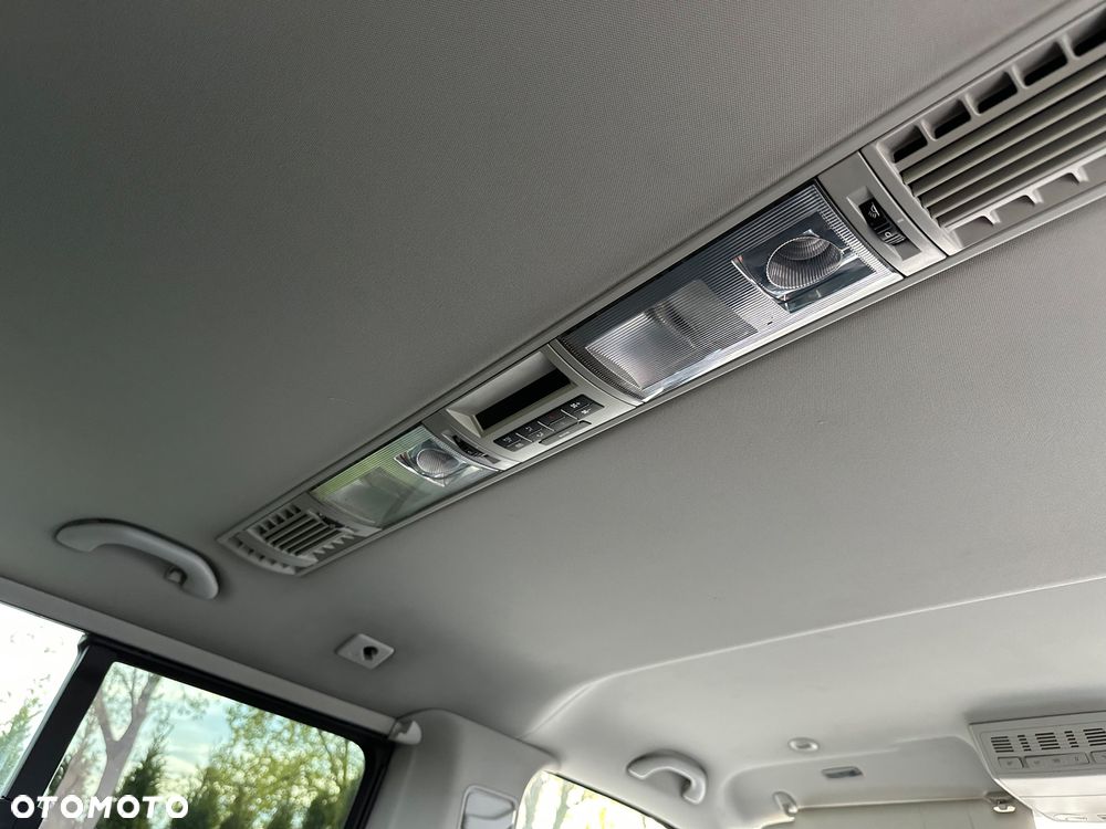 Volkswagen Multivan L1 LIFE - 29