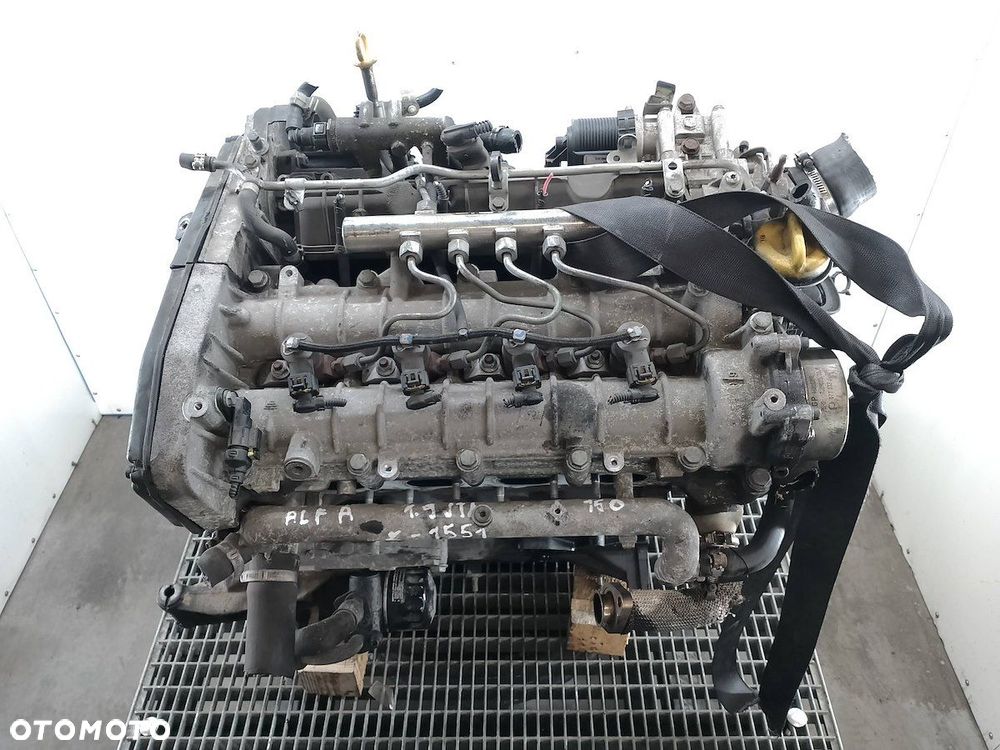 SILNIK ALFA ROMEO GT II 937A5000 1.9 JTD - 1