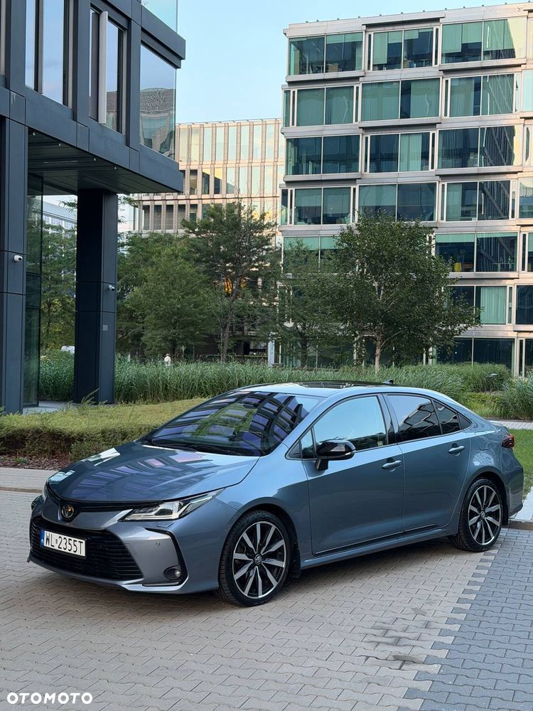 Toyota Corolla - 5