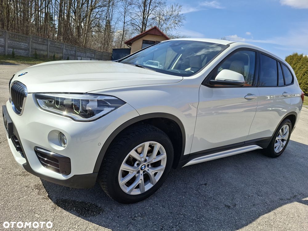 BMW X1 sDrive20i Advantage sport - 3