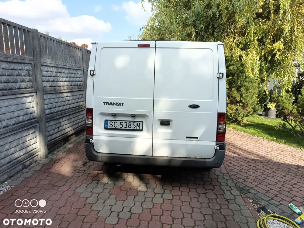 Ford Transit - 4