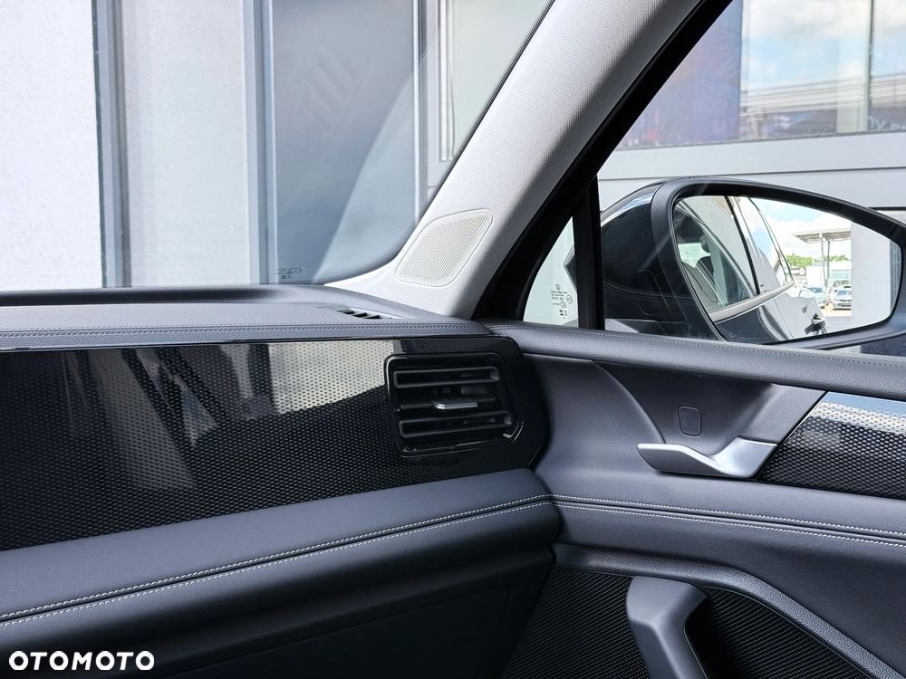 Volkswagen Tiguan 2.0 TDI SCR DSG Goal - 23