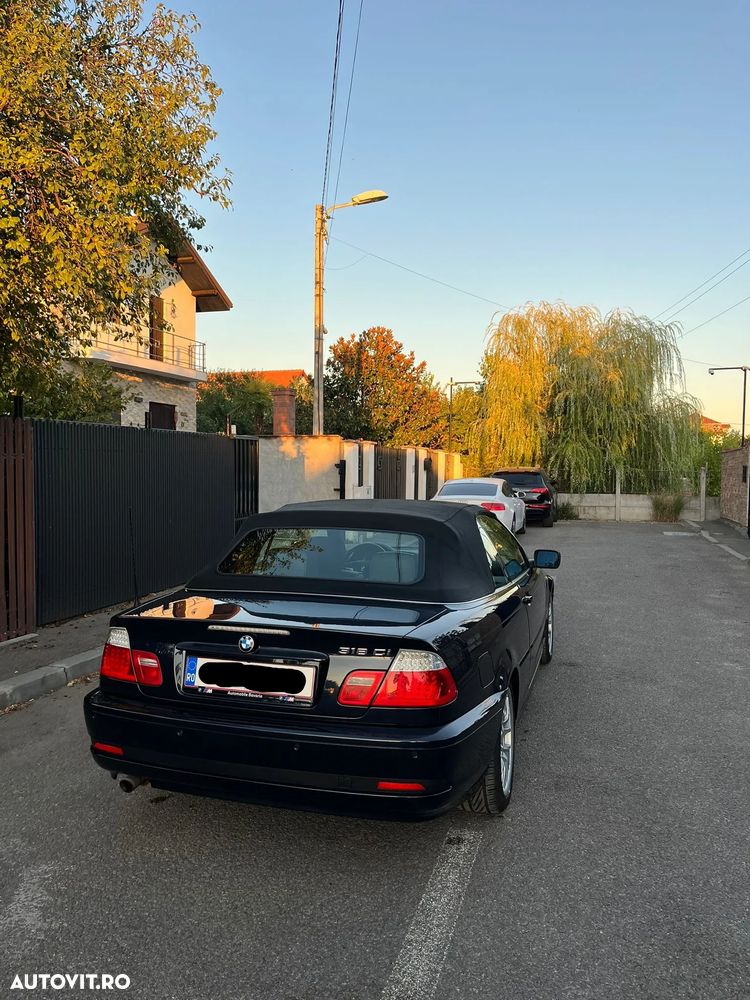 BMW Seria 3 320i - 9