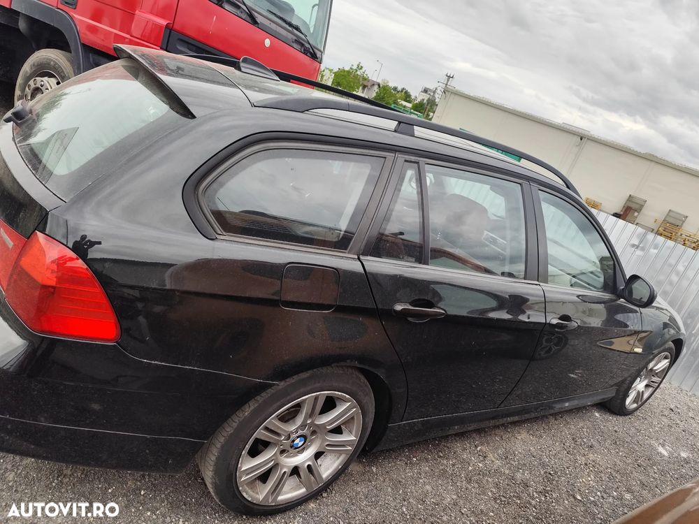 BMW Seria 3 320d DPF Aut. - 12