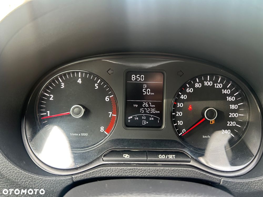 Volkswagen Polo 1.2 MATCH - 17