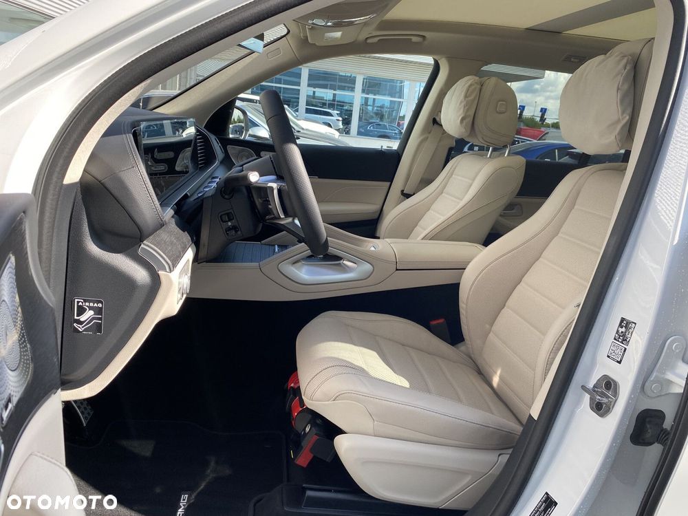 Mercedes-Benz GLS - 10