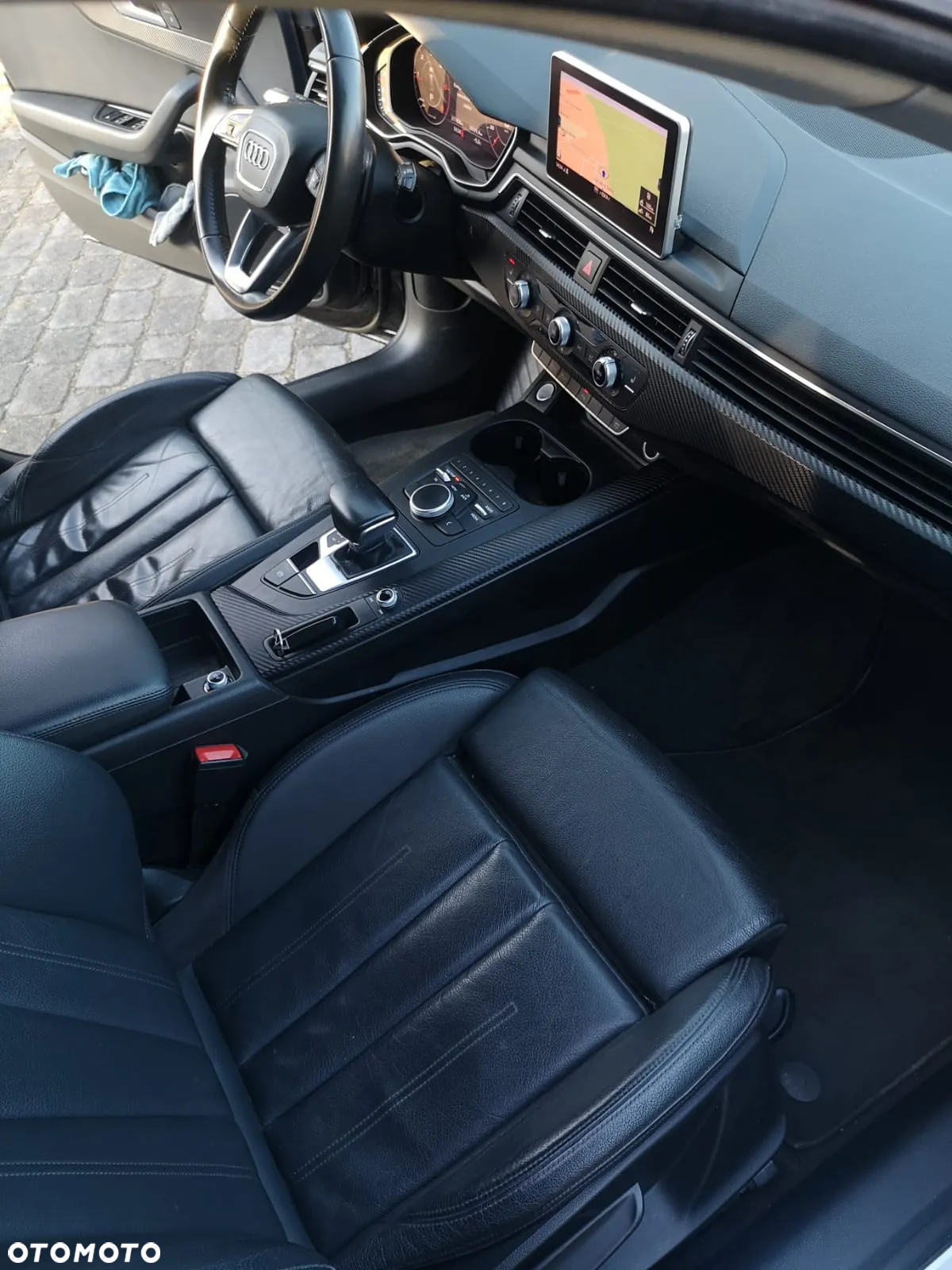 Audi A4 2.0 TDI S tronic - 14