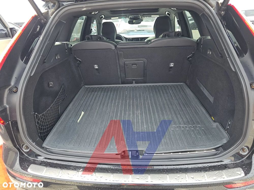 Volvo XC 60 T6 AWD Geartronic RDesign - 15