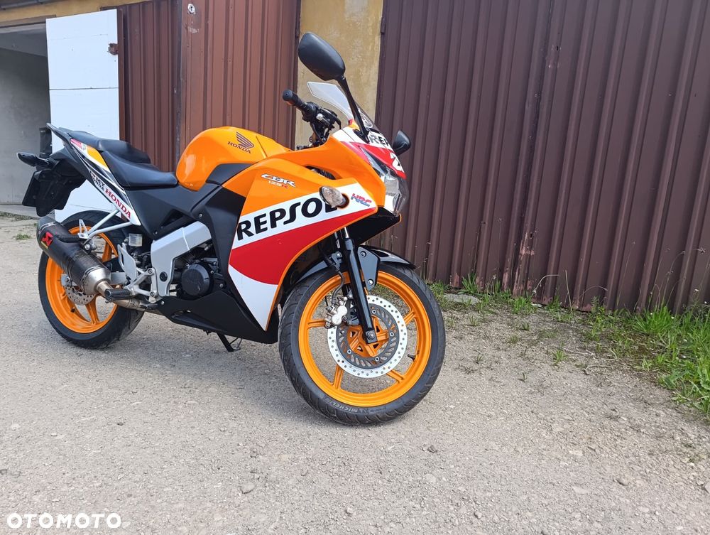 Honda CBR - 9