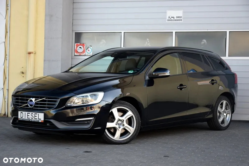 Volvo V60 D3 Summum - 8