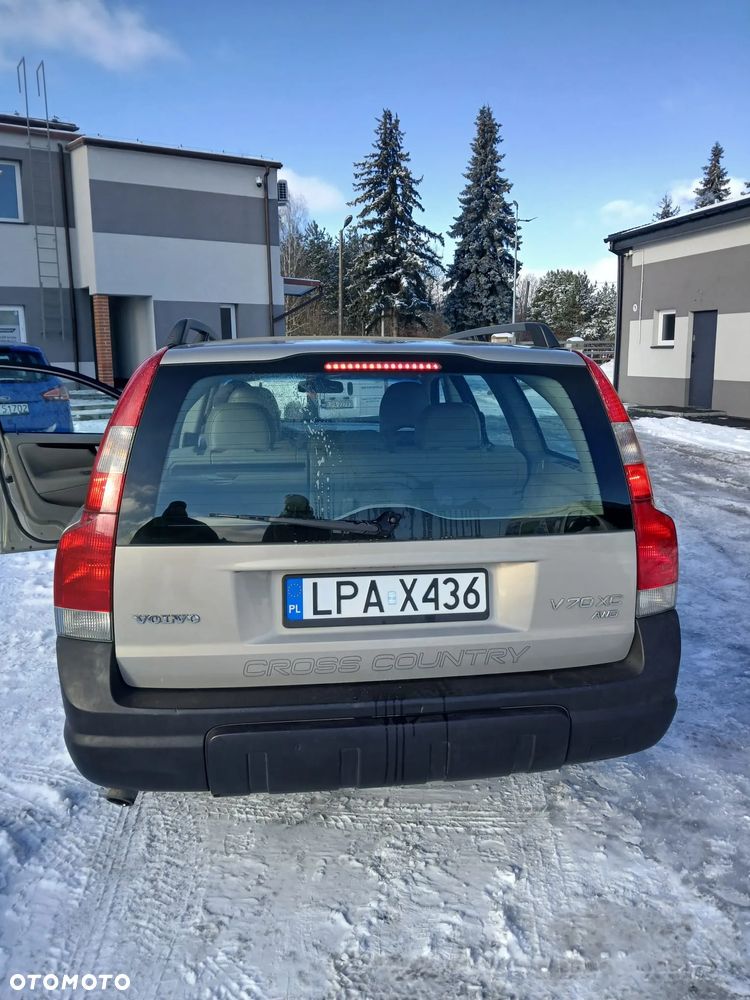 Volvo XC 70 - 4