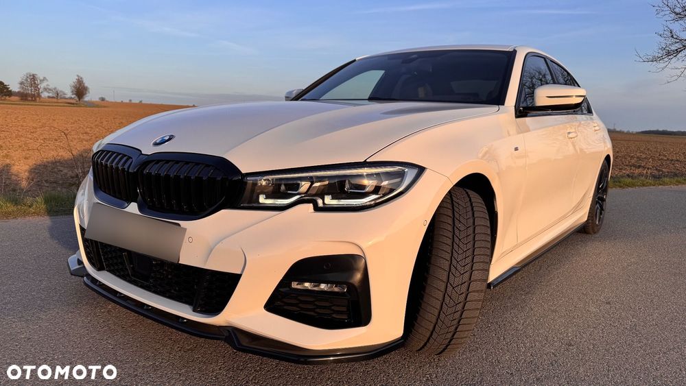 BMW Seria 3 320d xDrive M Sport - 4