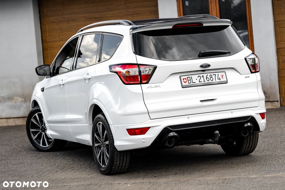 Ford Kuga - 9