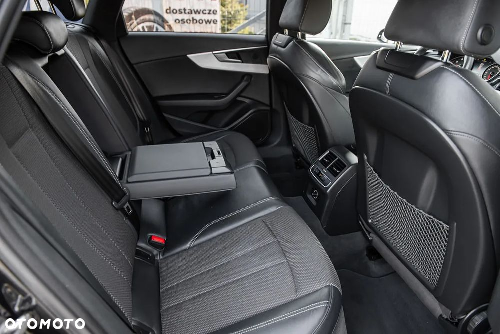 Audi A4 Avant 2.0 TDI Sport S tronic - 33
