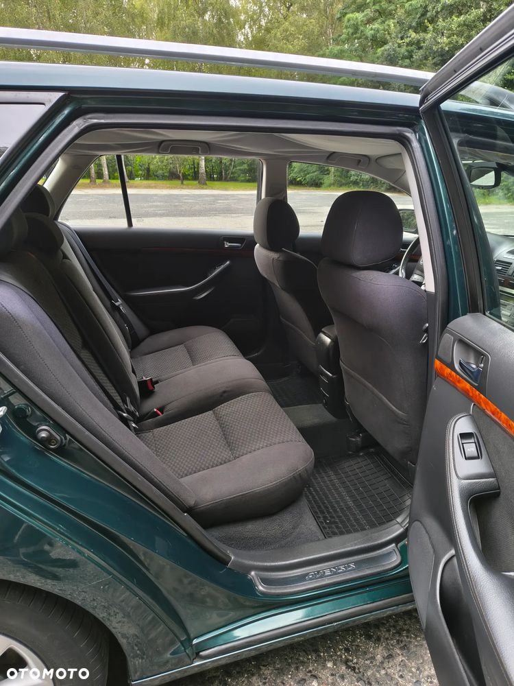 Toyota Avensis 1.8 VVT-i Sol - 8