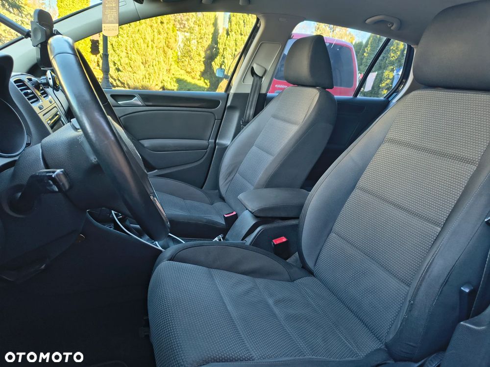 Volkswagen Golf 2.0 TDI Comfortline - 8