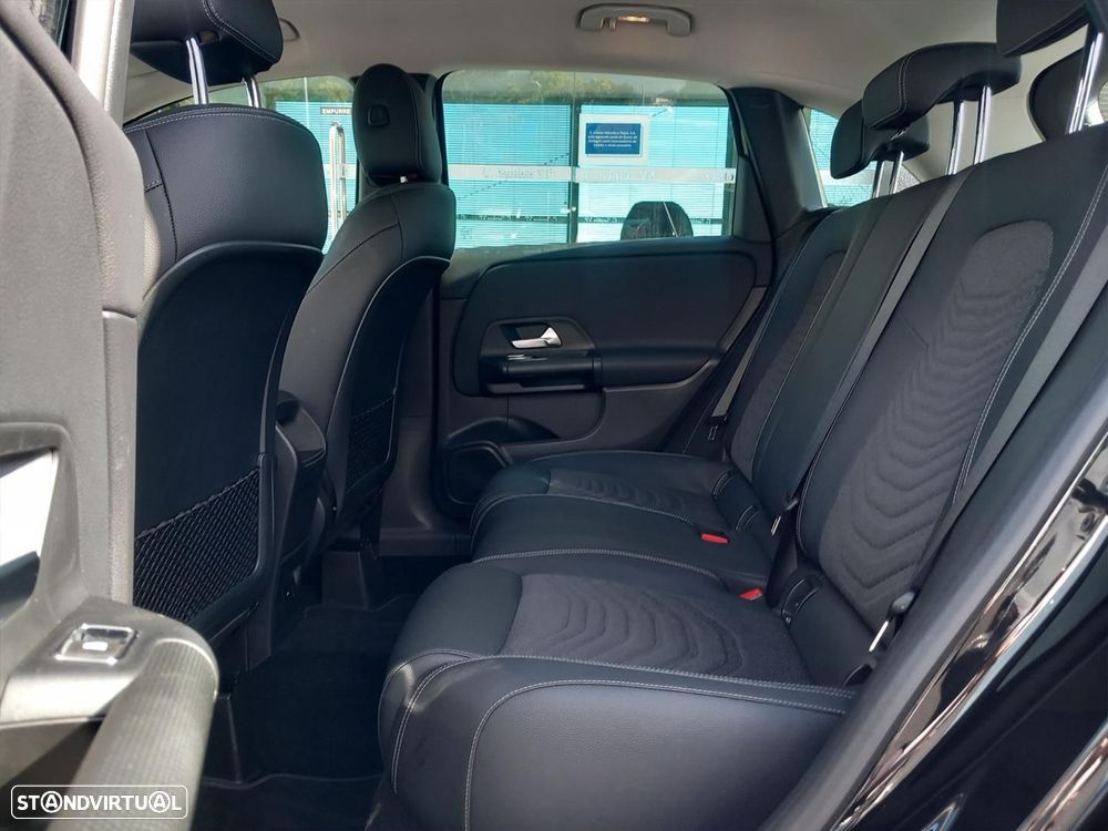 Mercedes-Benz B 180 d Style Plus Aut. - 18
