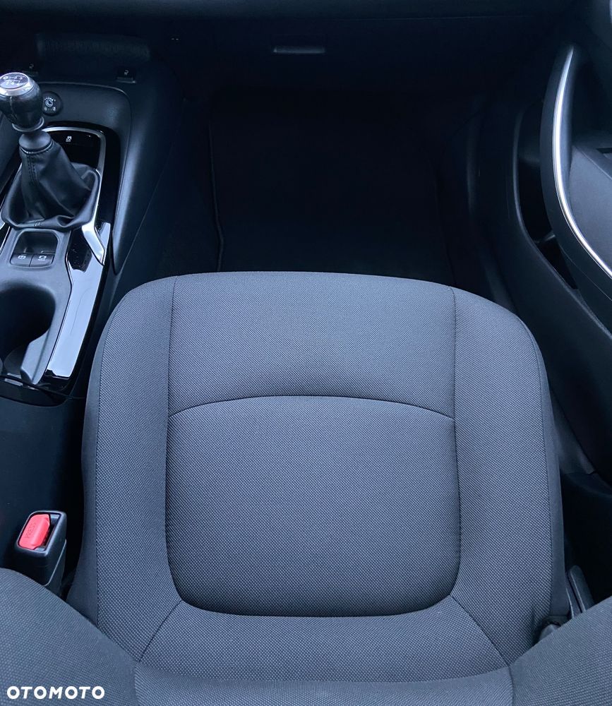 Toyota Corolla 1.5 Comfort - 26