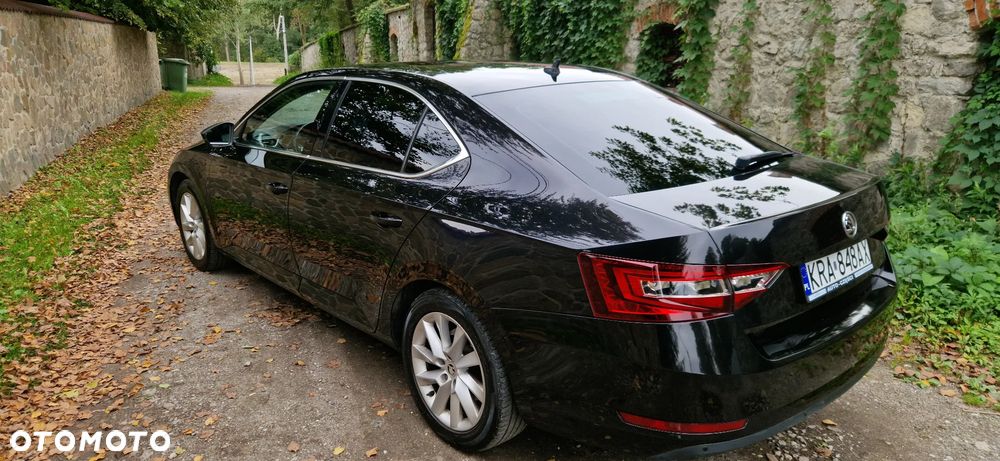 Skoda Superb 1.6 TDI Style DSG - 5