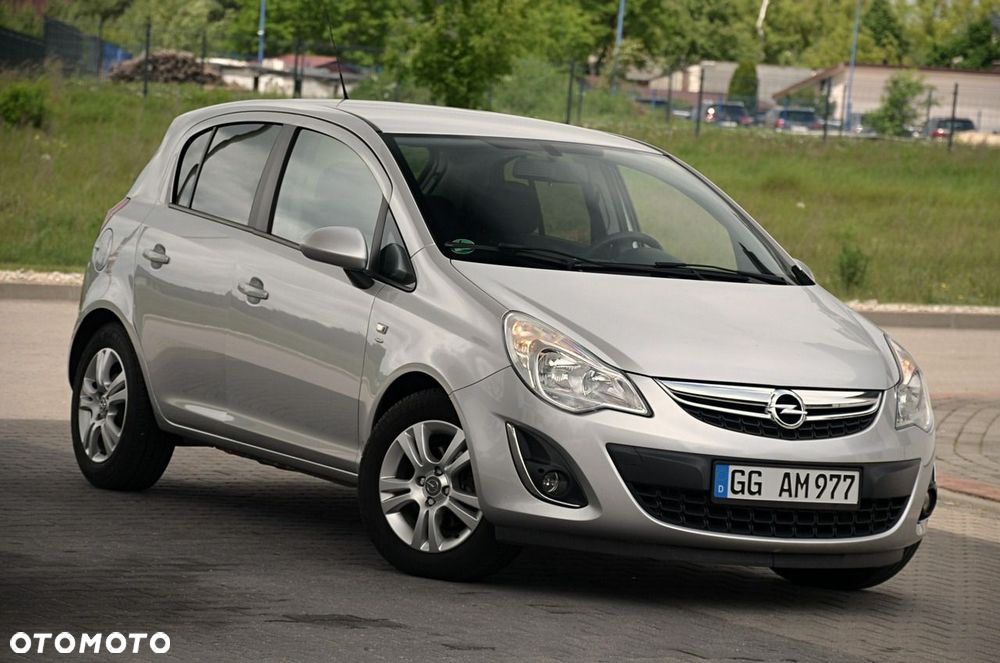 Opel Corsa - 2