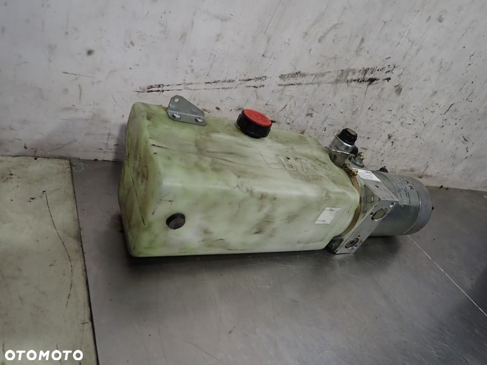 POMPA HYDROKLAPY IVECO EUROCARGO 30667027 - 3