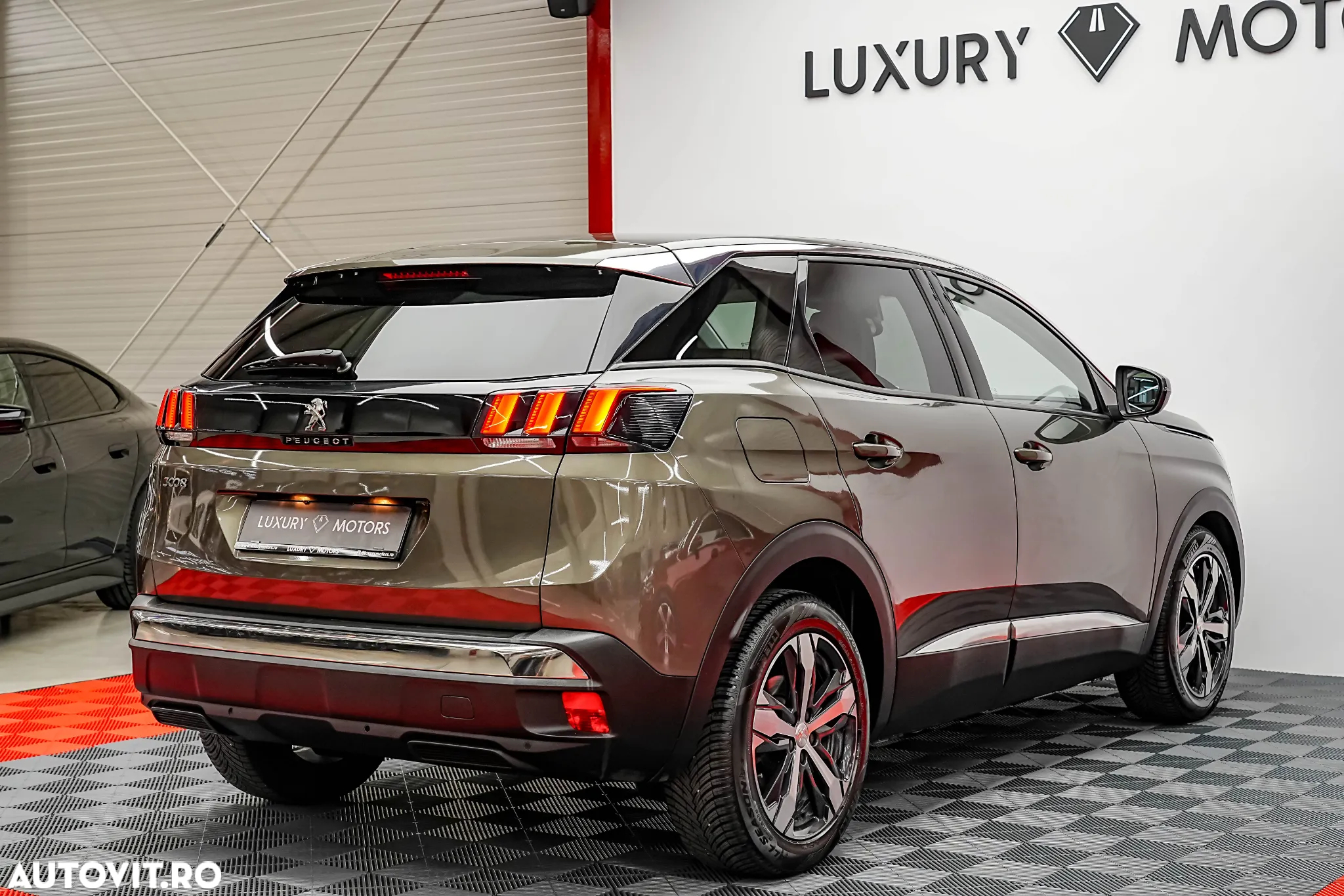 Peugeot 3008 1.6 THP EAT6 Allure - 15