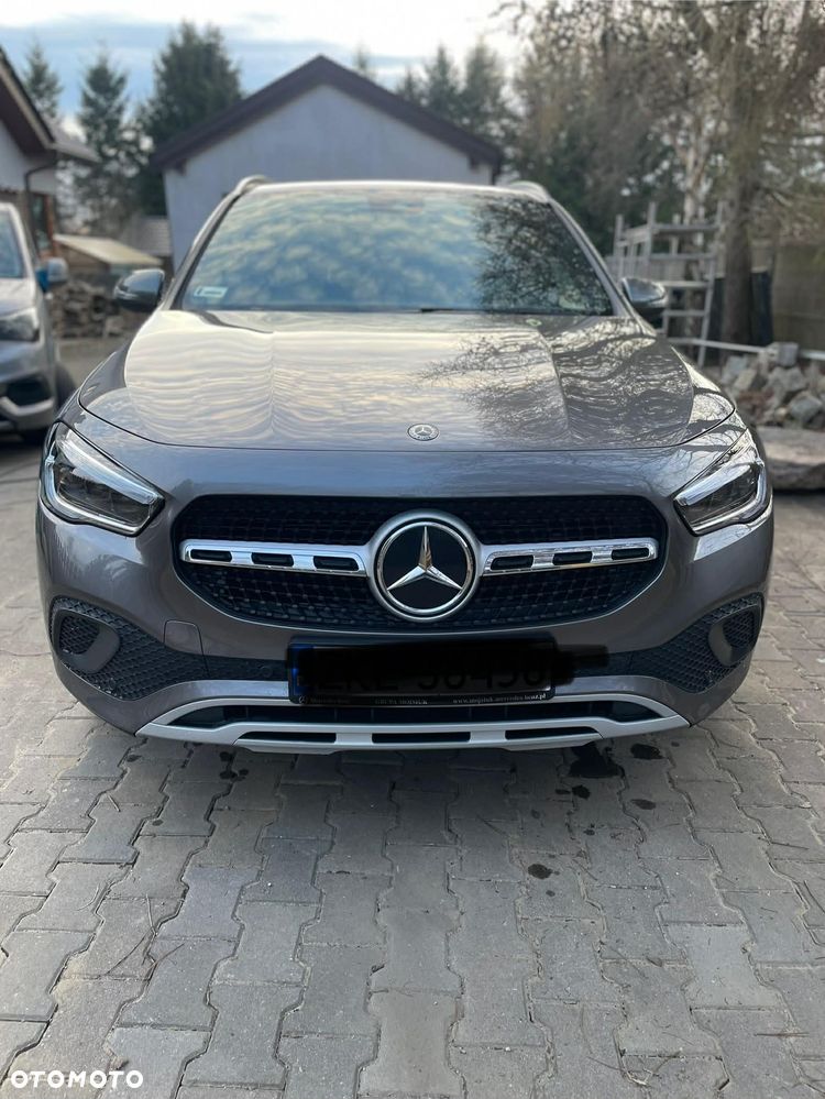 Mercedes-Benz GLA 200 Business Edition - 3