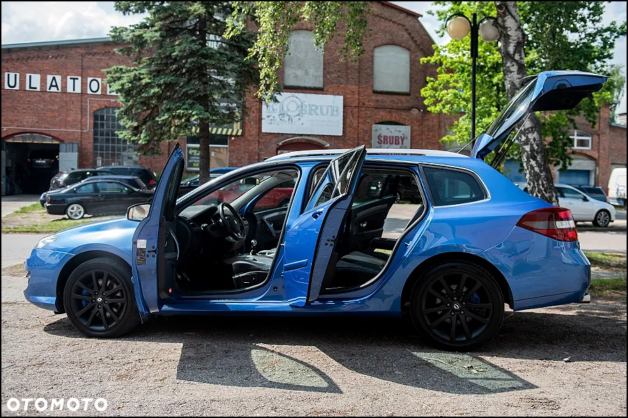 Renault Laguna Grandtour dCi 150 FAP GT - 13